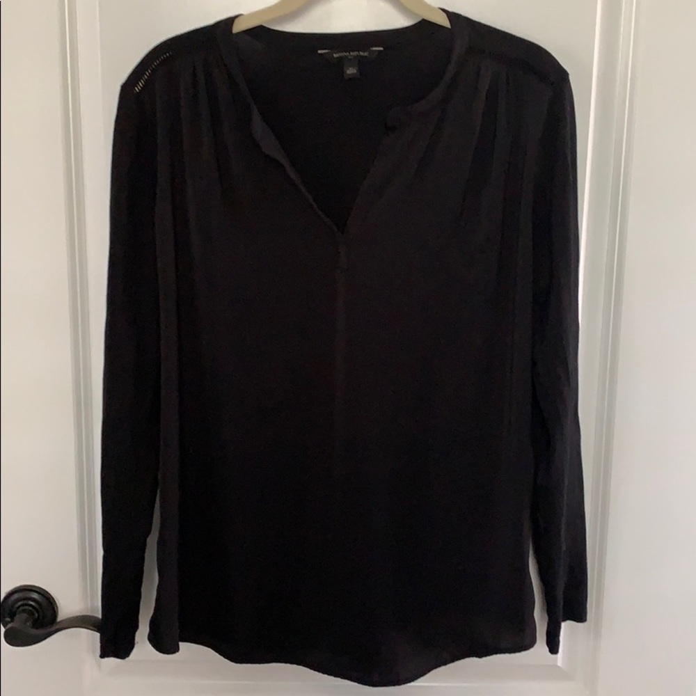 Black blouse sz m